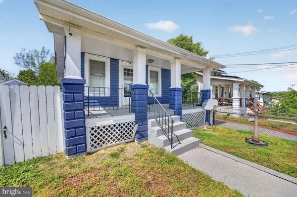 $465,000 | 4004 Lawrence Street, Brentwood, MD 20722