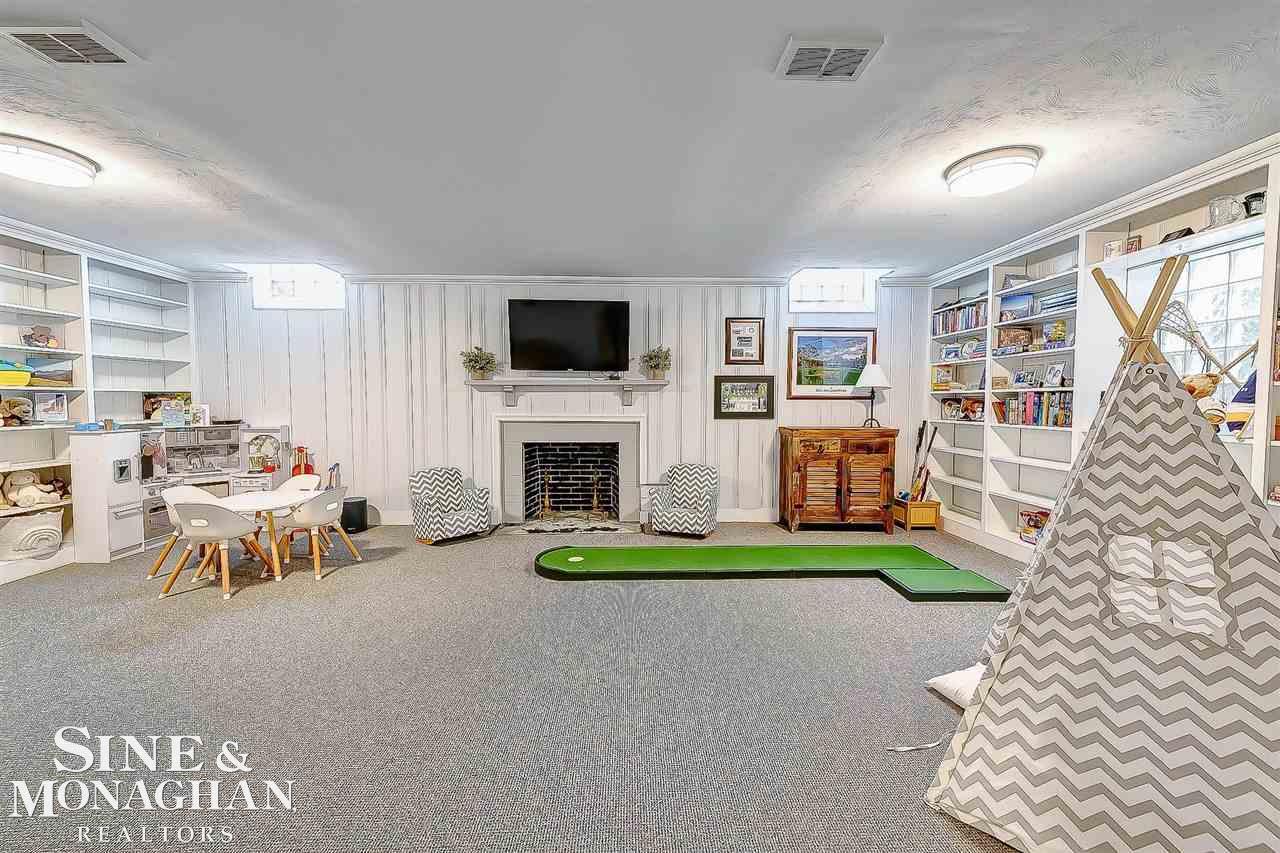34 Edgemere Road Grosse Pointe Farms, MI 48236 - Photo 39 of 67