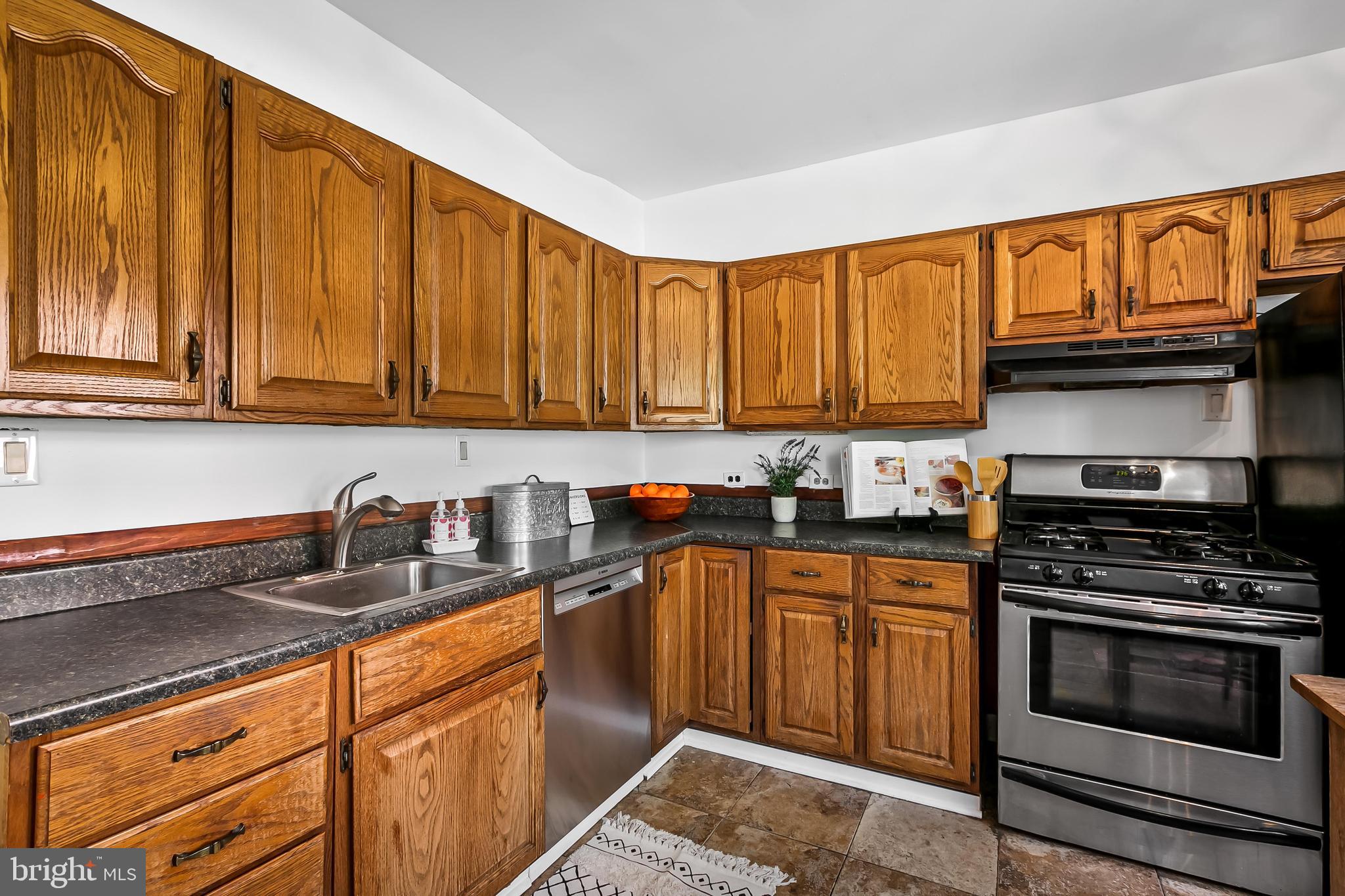 3701 Roland Avenue Baltimore, MD 21211 - Photo 18 of 32 Gallery Image 18
