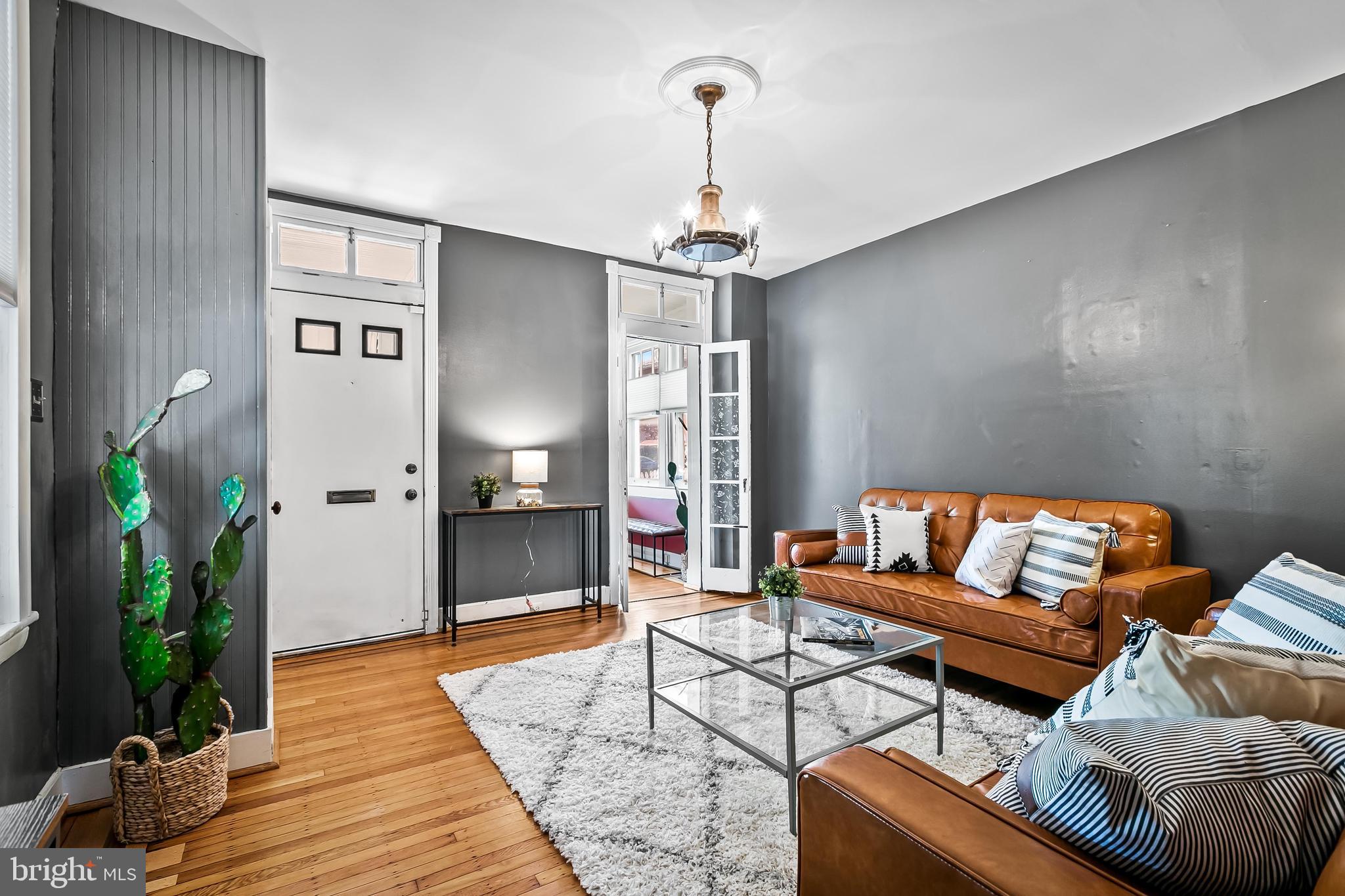 3701 Roland Avenue Baltimore, MD 21211 - Photo 7 of 32 Gallery Image 7
