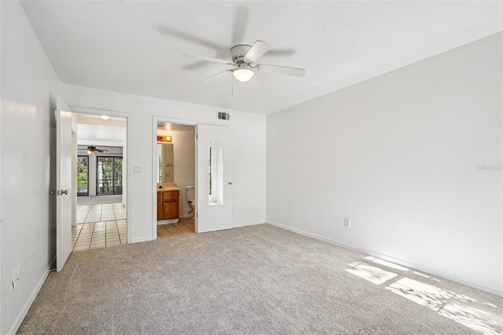 5606 Southwest 8th Place Gainesville, FL 32607 - Photo 12 of 24