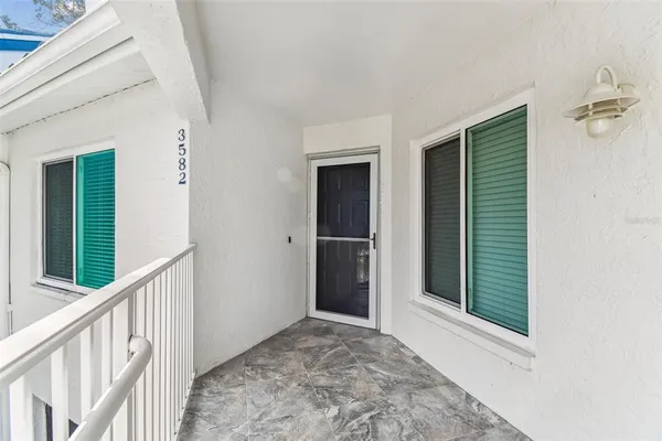 $299,000 | 3582 Indigo Pond Drive, Palm Harbor, FL 34685