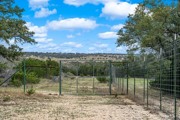 $2,499,999 | 331 Kc 2751, Junction, TX 76849