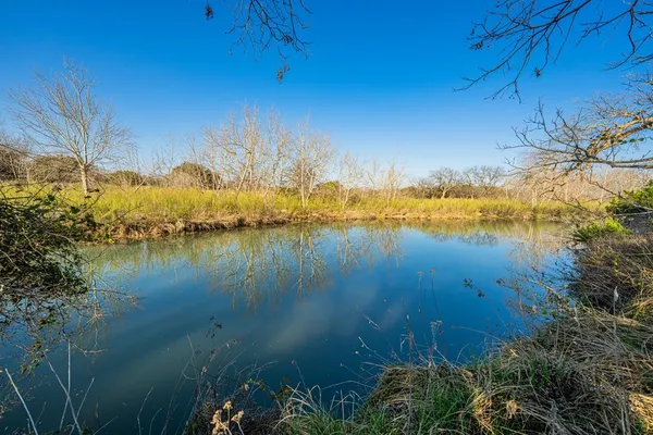 $2,499,999 | 331 Kc 2751, Junction, TX 76849