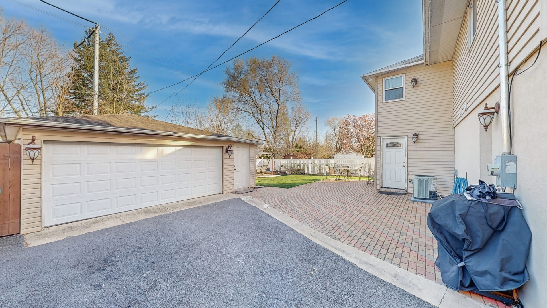 717 Geneva Avenue Romeoville, IL 60446 - Photo 24 of 25 Gallery Image 24
