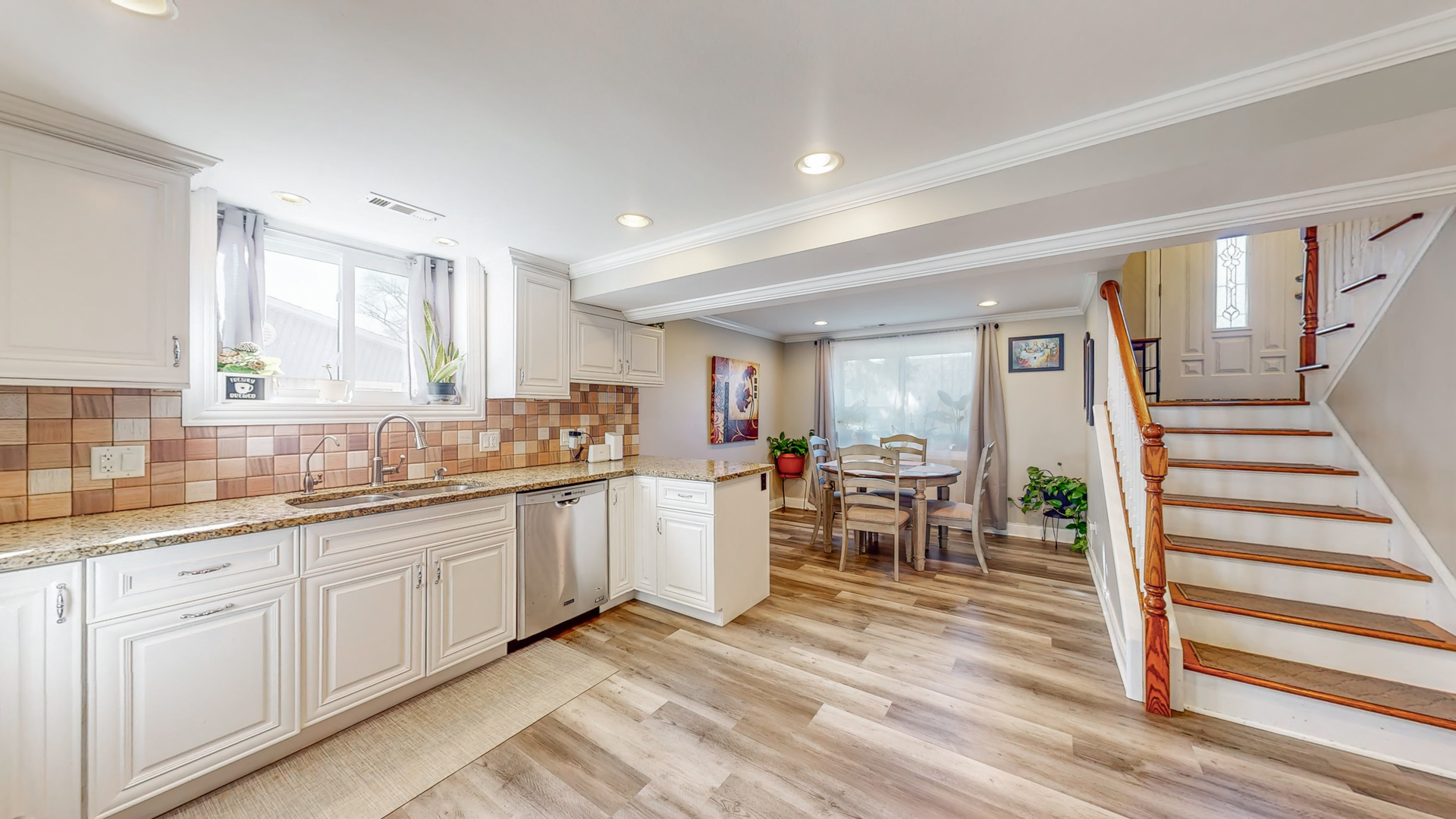 717 Geneva Avenue Romeoville, IL 60446 - Photo 6 of 25 Gallery Image 6