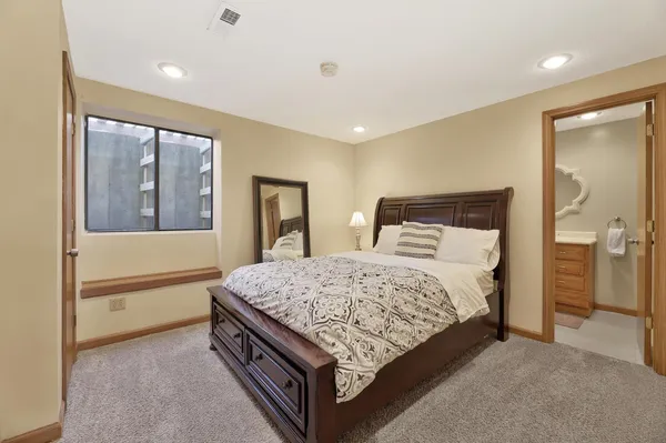$285,000 | 341 Oakwood Court, Andover, KS 67002