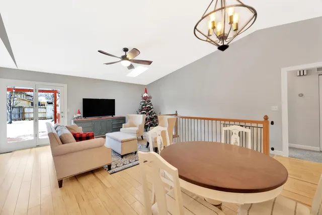 $285,000 | 341 Oakwood Court, Andover, KS 67002