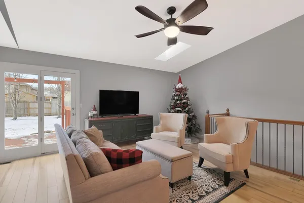 $285,000 | 341 Oakwood Court, Andover, KS 67002