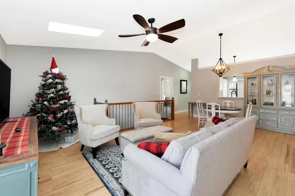 $285,000 | 341 Oakwood Court, Andover, KS 67002