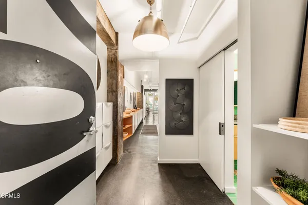 $1,699,000 | 510 South Hewitt Street, Unit 107, Los Angeles, CA 90013