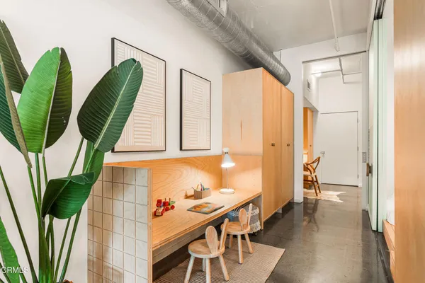 $1,699,000 | 510 South Hewitt Street, Unit 107, Los Angeles, CA 90013