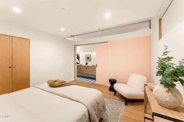$1,699,000 | 510 South Hewitt Street, Unit 107, Los Angeles, CA 90013