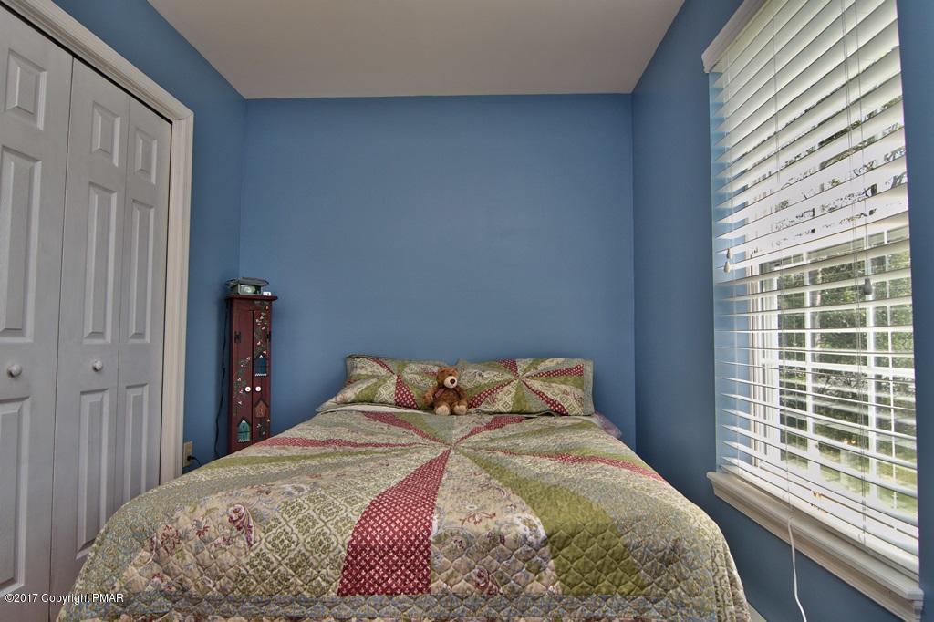 647 Mountain Road Blakeslee, PA 18610 - Photo 37 of 45 Bedroom 4 View 2