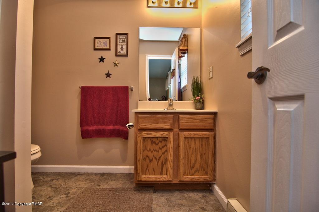 647 Mountain Road Blakeslee, PA 18610 - Photo 44 of 45 Master Bath View 1