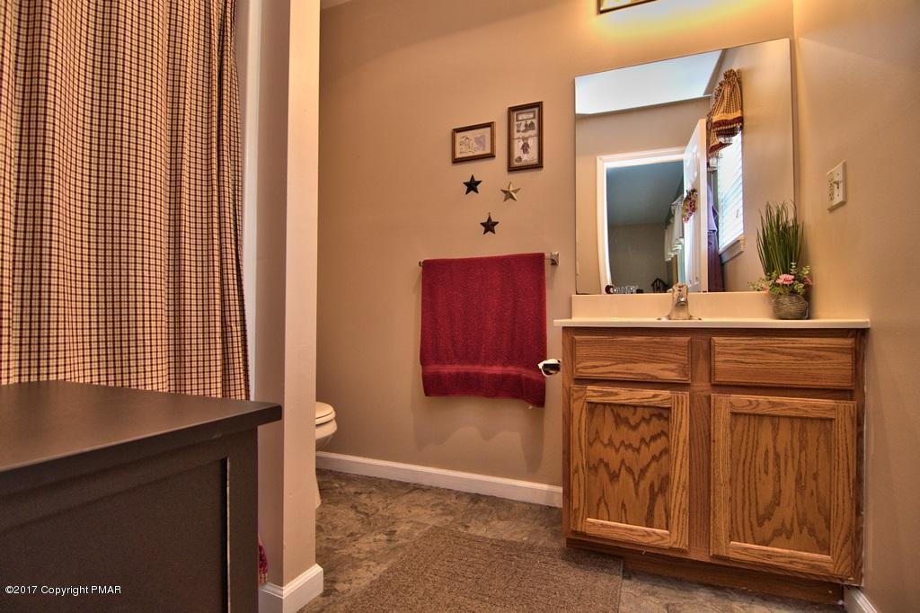 647 Mountain Road Blakeslee, PA 18610 - Photo 45 of 45 Master Bath View 2