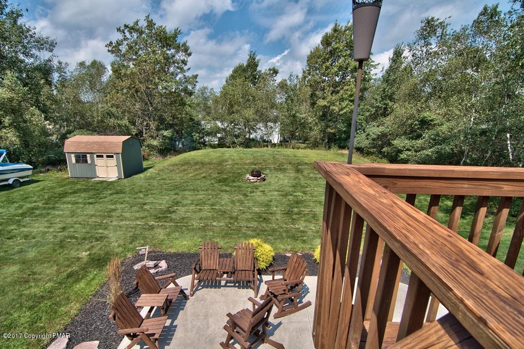 647 Mountain Road Blakeslee, PA 18610 - Photo 9 of 45 Exterior View 09