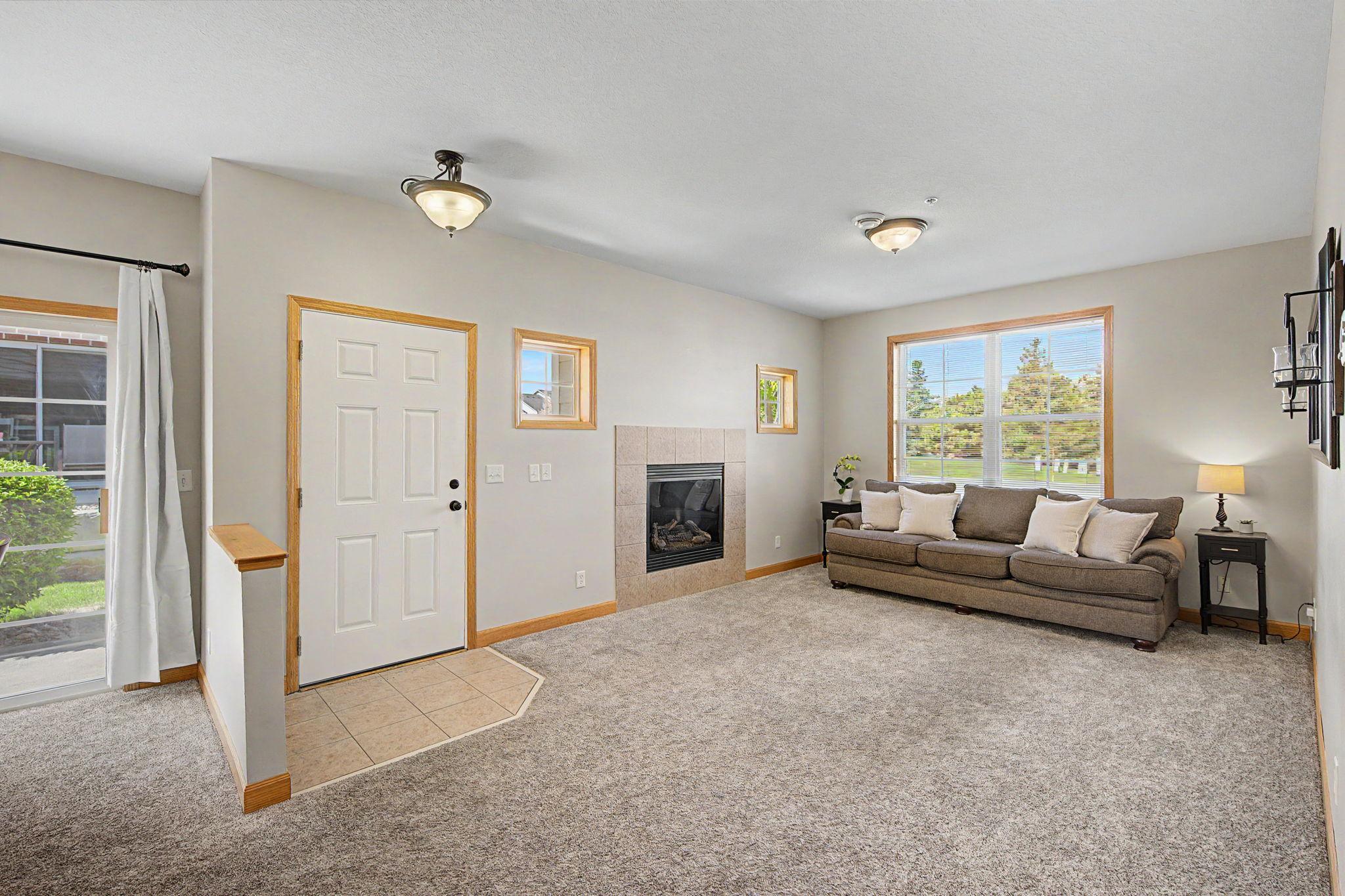 9202 Spirit Hills Road Monticello, MN 55362 - Photo 9 of 26
