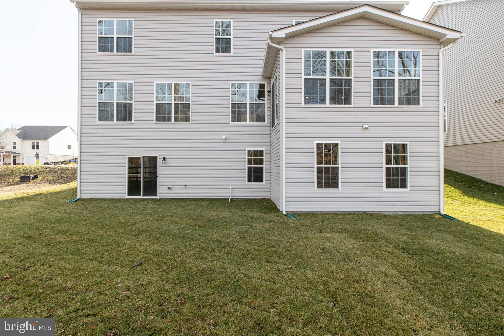 637 Friendship Road Westminster, MD 21157 - Photo 6 of 41 Gallery Image 6