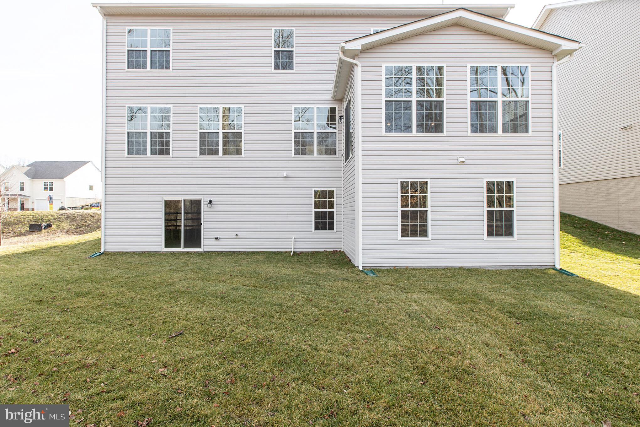 637 Friendship Road Westminster, MD 21157 - Photo 7 of 41 Gallery Image 7