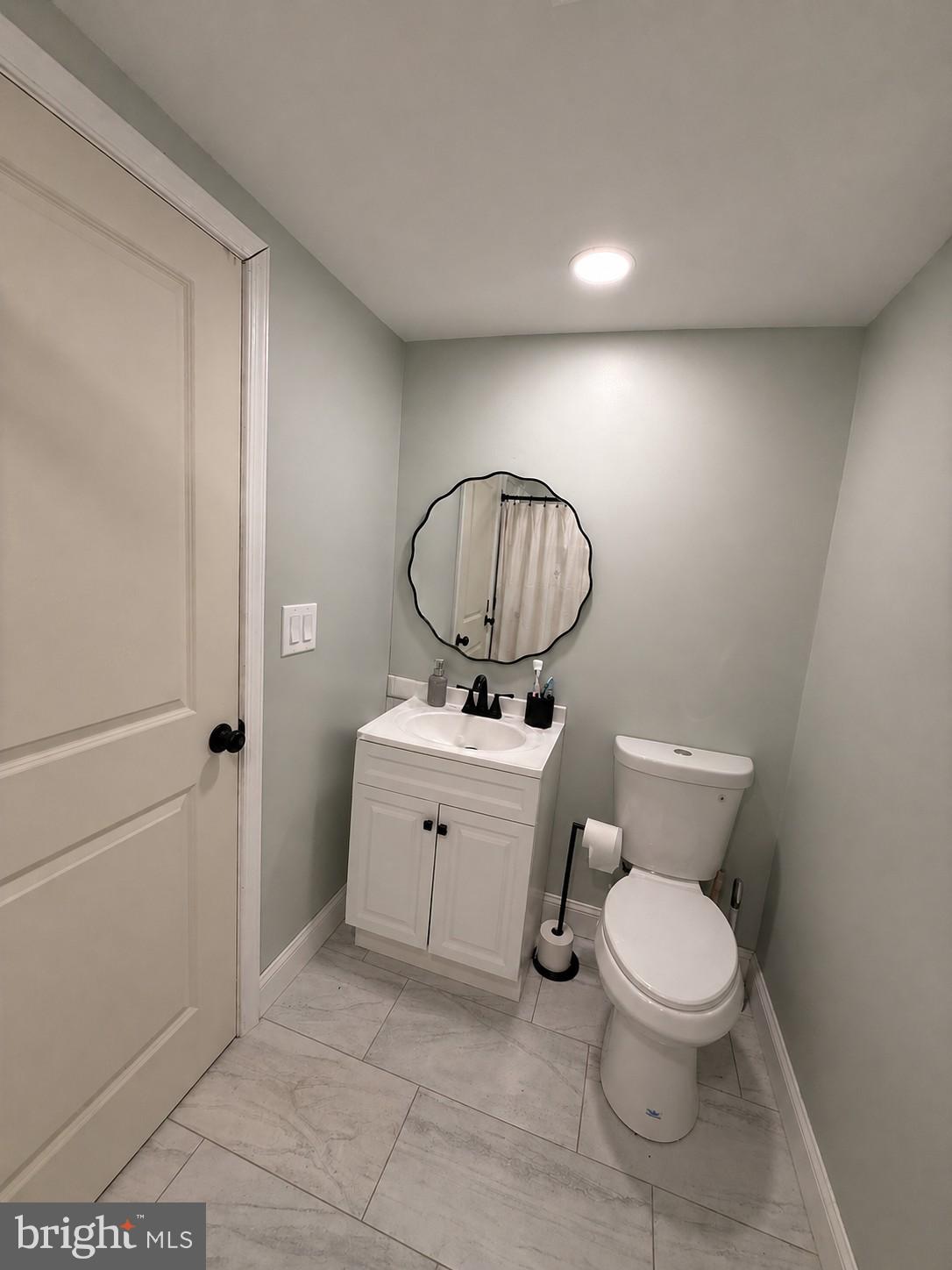 10 Jefferson Road Pennsville, NJ 08070 - Photo 9 of 9 Bathroom