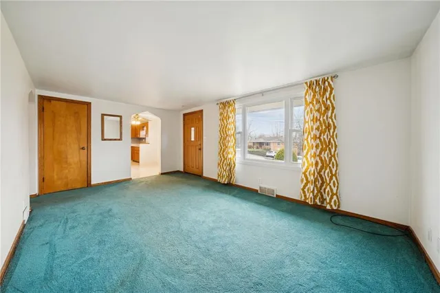 $190,000 | 1013 10th Street, Irwin, PA 15642