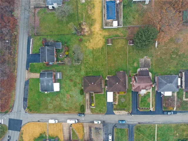 $190,000 | 1013 10th Street, Irwin, PA 15642