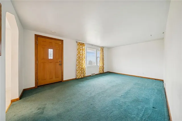 $190,000 | 1013 10th Street, Irwin, PA 15642