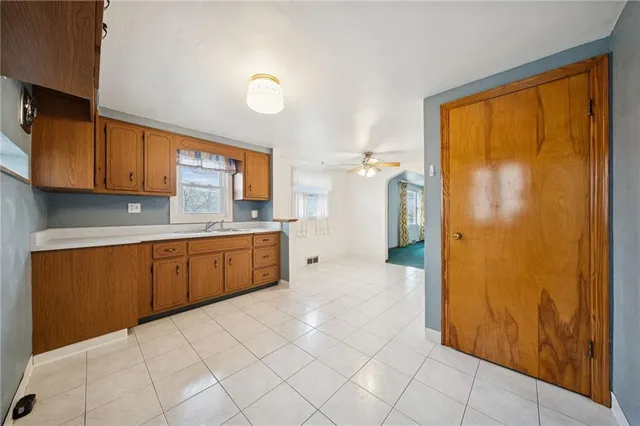 $190,000 | 1013 10th Street, Irwin, PA 15642