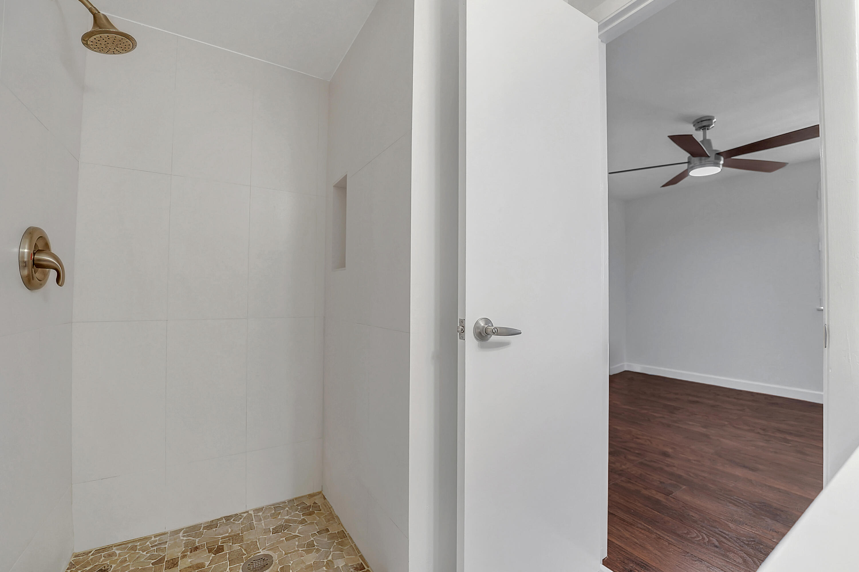 4550 Southwest 68th Ct Circle, Unit 548 Miami, FL 33155 - Photo 15 of 51 a view of bathroom