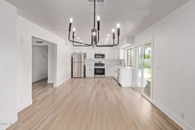 $2,100 | 816 East Saguaro Street, Casa Grande, AZ 85122