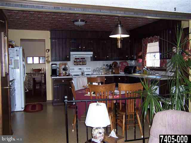 5120 Waltersdorff Road Spring Grove, PA 17362 - Photo 5 of 25