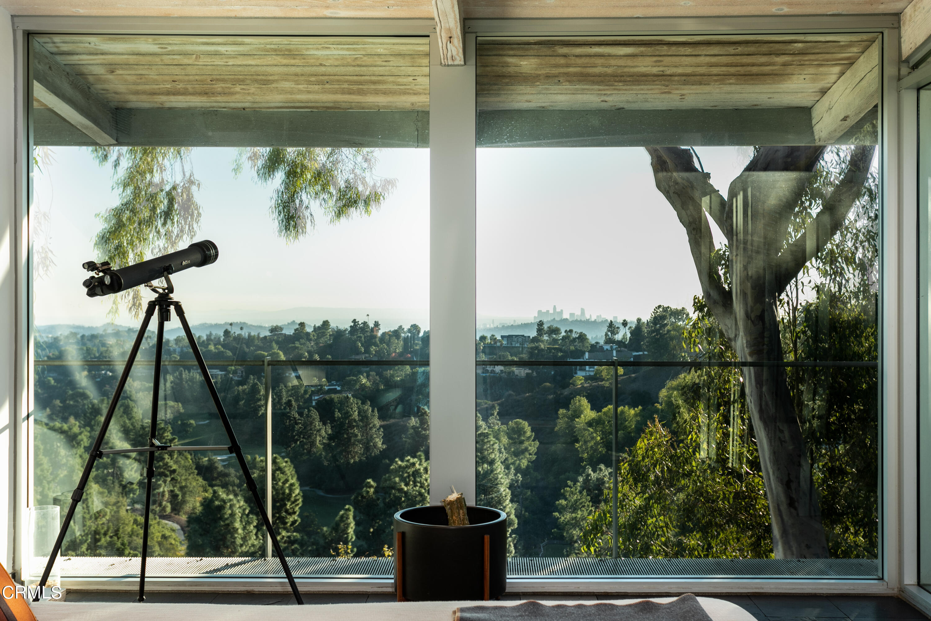 1290 Fairlawn Way Pasadena, CA 91105 - Photo 14 of 30 a view of a window and a lake view