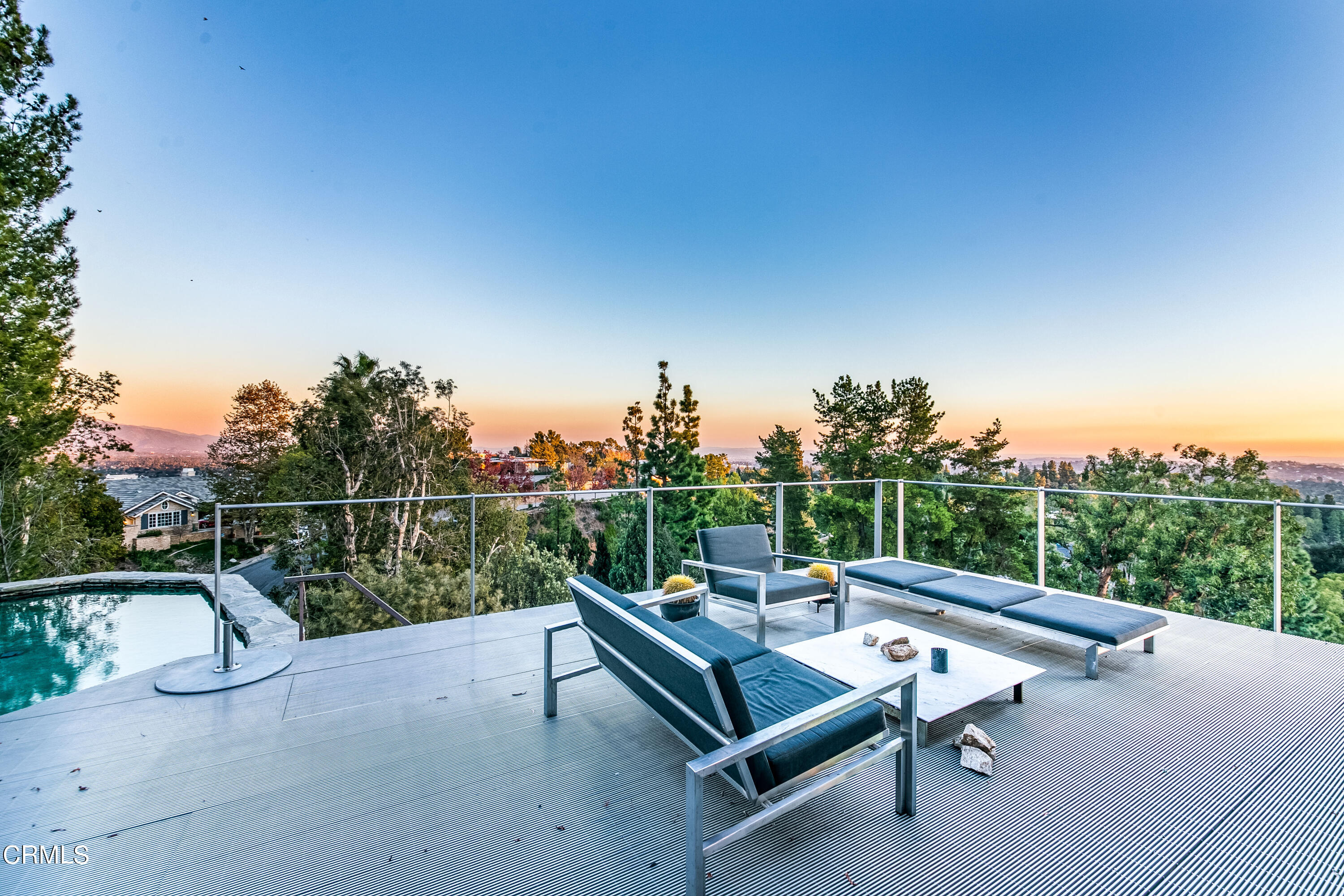 1290 Fairlawn Way Pasadena, CA 91105 - Photo 21 of 30 a terrace view with sitting space