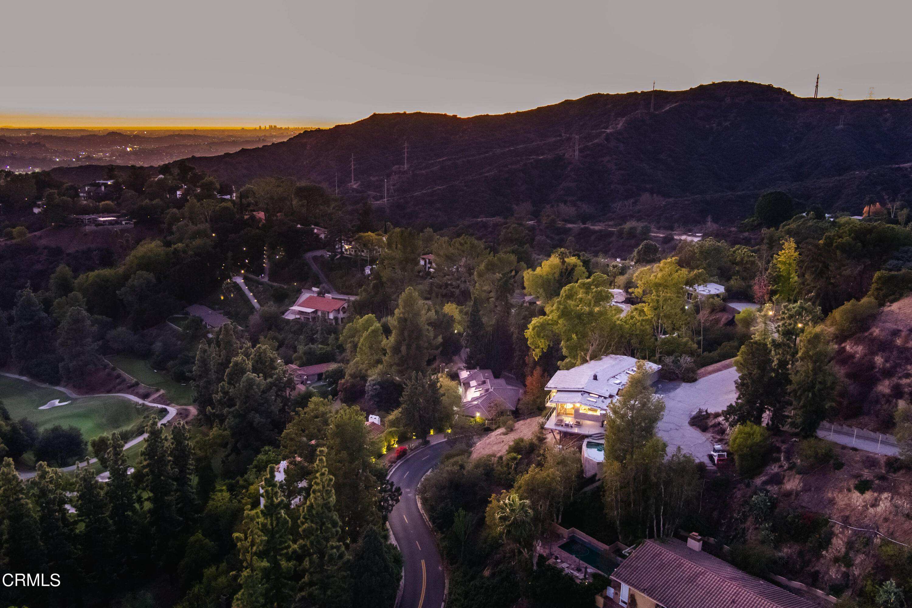 1290 Fairlawn Way Pasadena, CA 91105 - Photo 30 of 30 a view of city and mountain