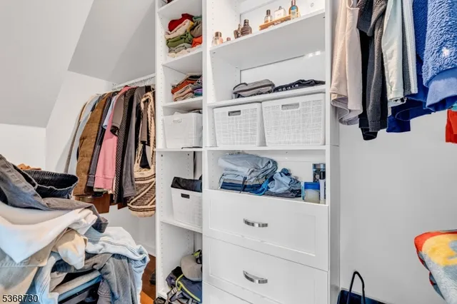 $559,000 | 1915 Crescent Parkway, Linden, NJ 07036