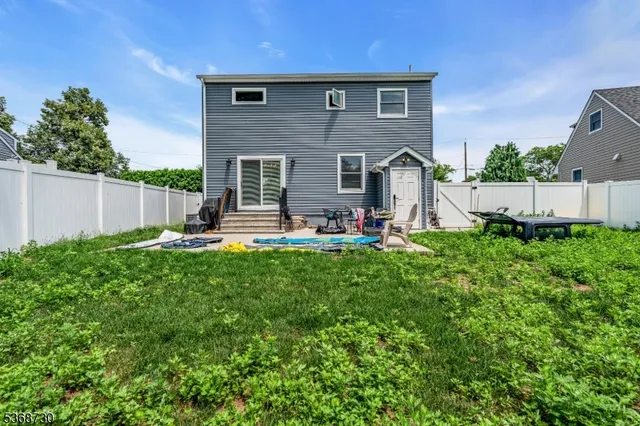 $559,000 | 1915 Crescent Parkway, Linden, NJ 07036