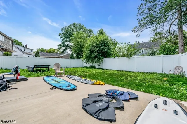 $559,000 | 1915 Crescent Parkway, Linden, NJ 07036