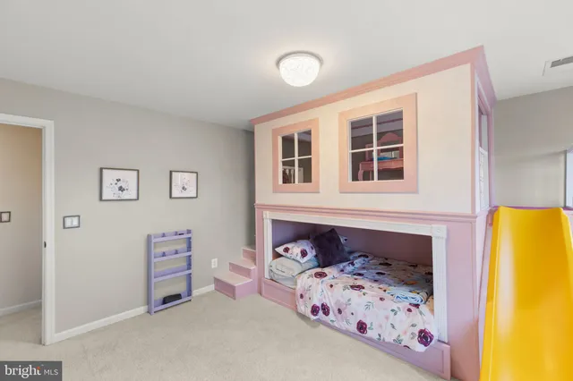 $619,900 | 102 Flyfoot Drive, Stephenson, VA 22656