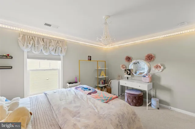 $619,900 | 102 Flyfoot Drive, Stephenson, VA 22656