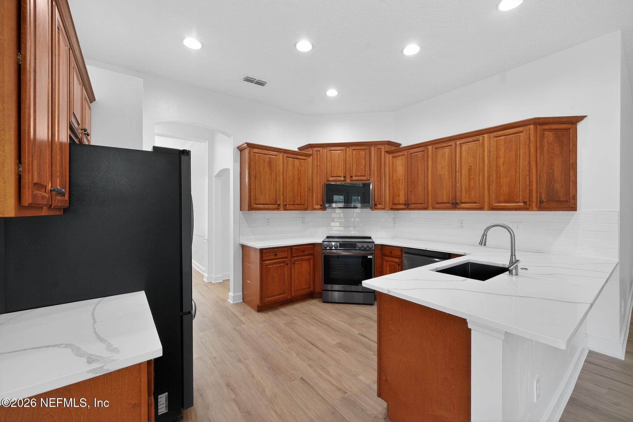 10958 Crichton Road Jacksonville, FL 32221 - Photo 3 of 15 09_10958_Crichton_Rd_Jacksonville_FL_322