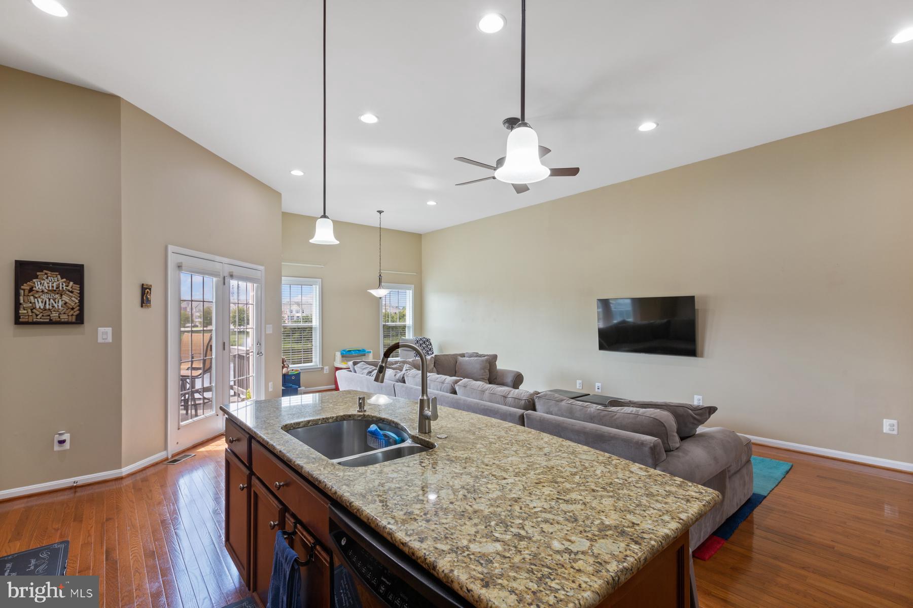 25125 Sweetspire Square Aldie, VA 20105 - Photo 7 of 55