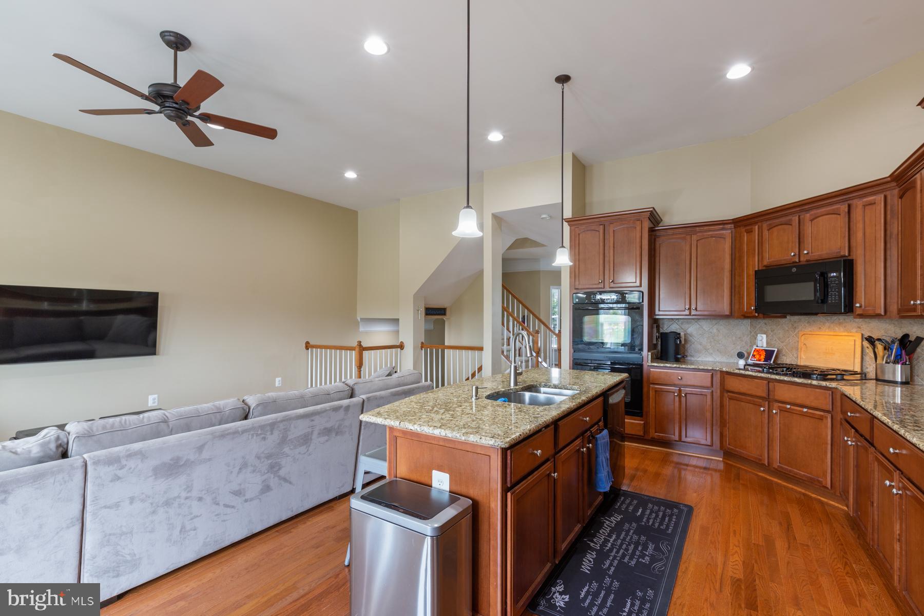 25125 Sweetspire Square Aldie, VA 20105 - Photo 8 of 55