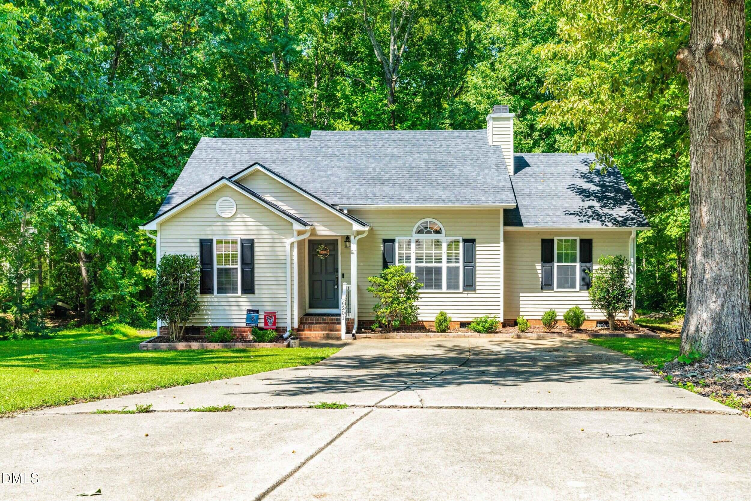 6201 Lilly Strm Court Willow Spring, NC 27592 - Photo 2 of 30 1_dsc02117