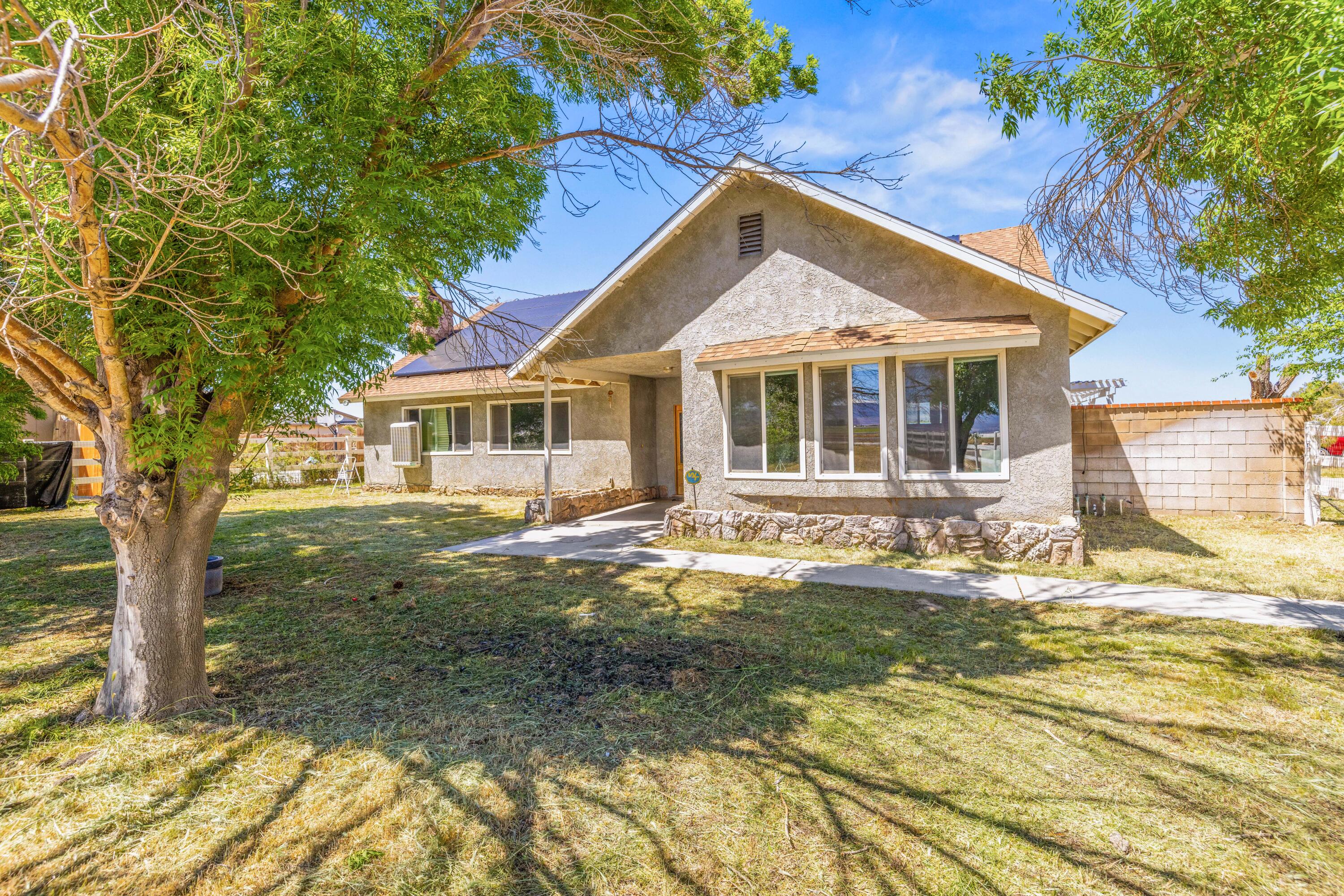 8251 Avenue F W Lancaster Ca West  