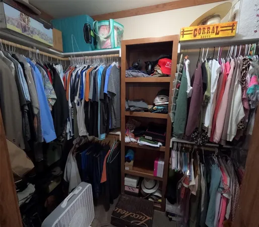 $449,000 | 1385 Bego Road, Goliad, TX 77963