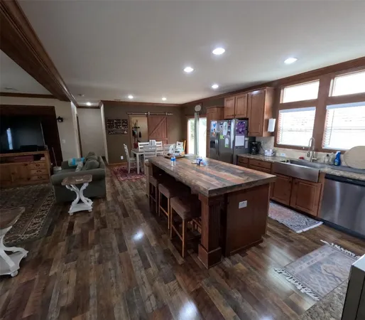 $449,000 | 1385 Bego Road, Goliad, TX 77963