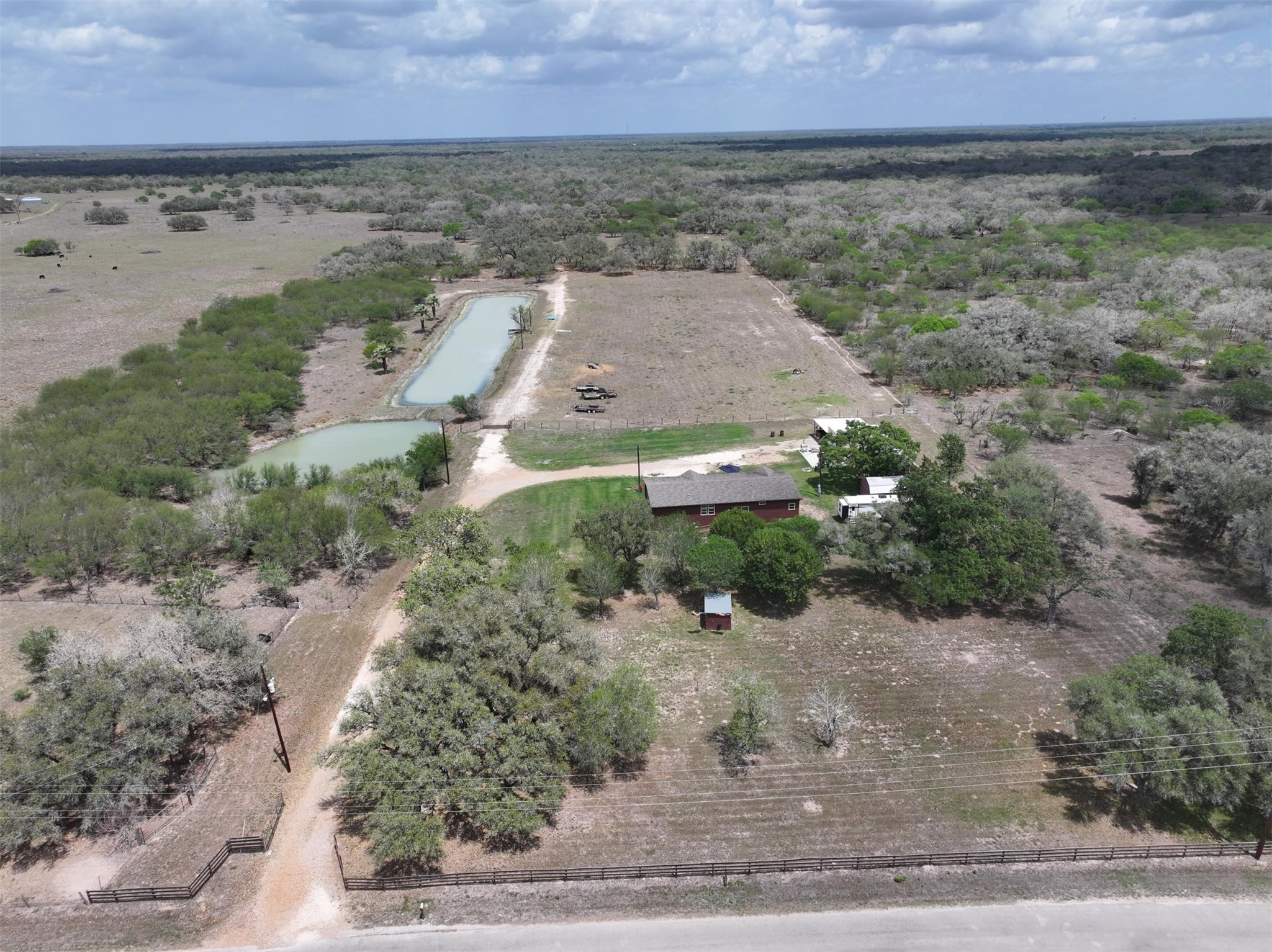 1385 Bego Road Goliad, TX 77963 - Photo 31 of 40