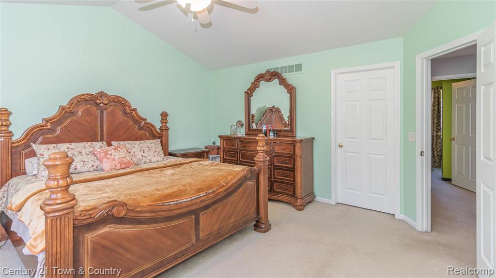 2974 Walbridge Road Rochester Hills, MI 48307 - Photo 38 of 82
