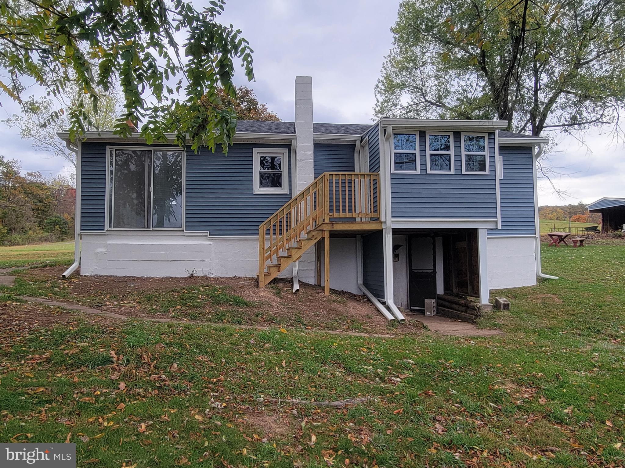 40 Smith Road Newport, PA 17074 - Photo 3 of 27 New siding and roof